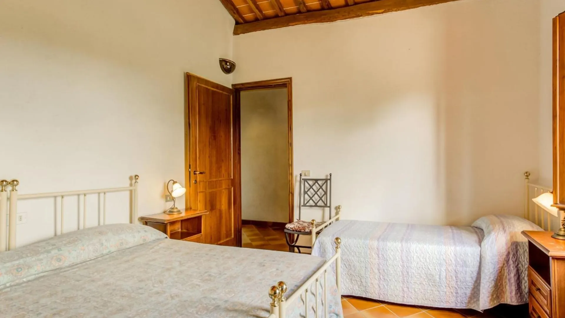 Countryside Holiday Home In Gambassi Terme With Garden Querce