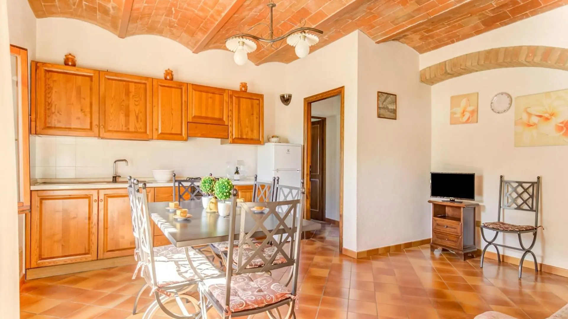 Countryside Holiday Home In Gambassi Terme With Garden Querce   Querce (Lucca)