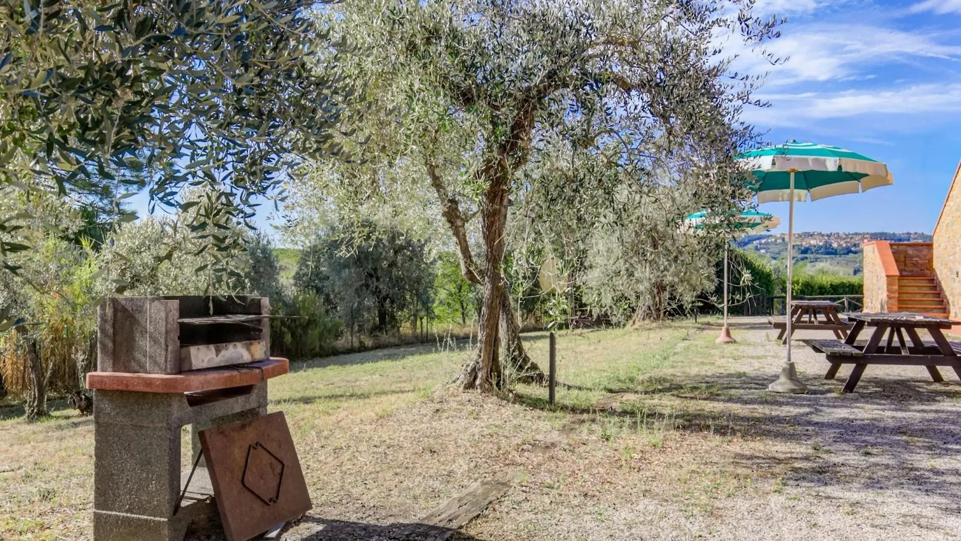 Countryside Holiday Home In Gambassi Terme With Garden Querce  Italy