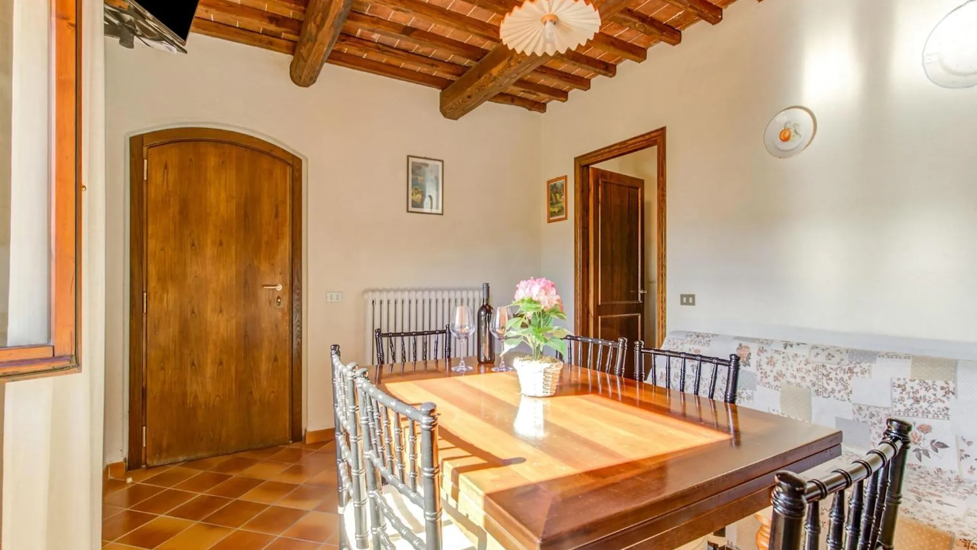 Countryside Holiday Home In Gambassi Terme With Garden Querce
