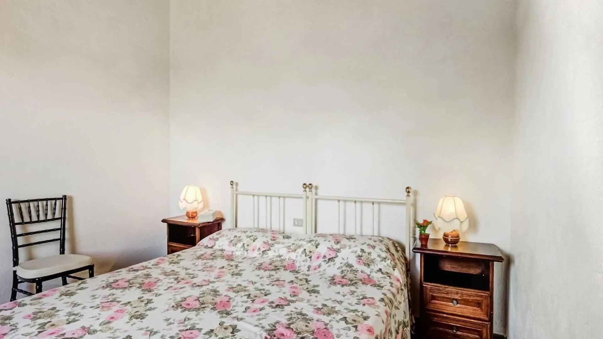 Countryside Holiday Home In Gambassi Terme With Garden Querce