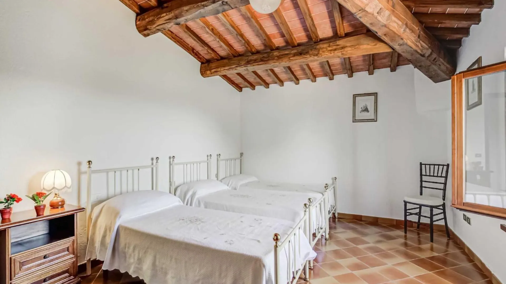 Countryside Holiday Home In Gambassi Terme With Garden Querce  Italy