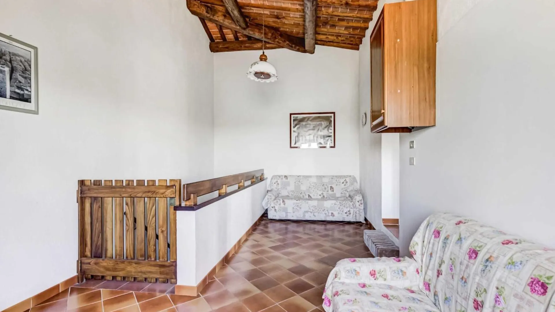 Countryside Holiday Home In Gambassi Terme With Garden Querce